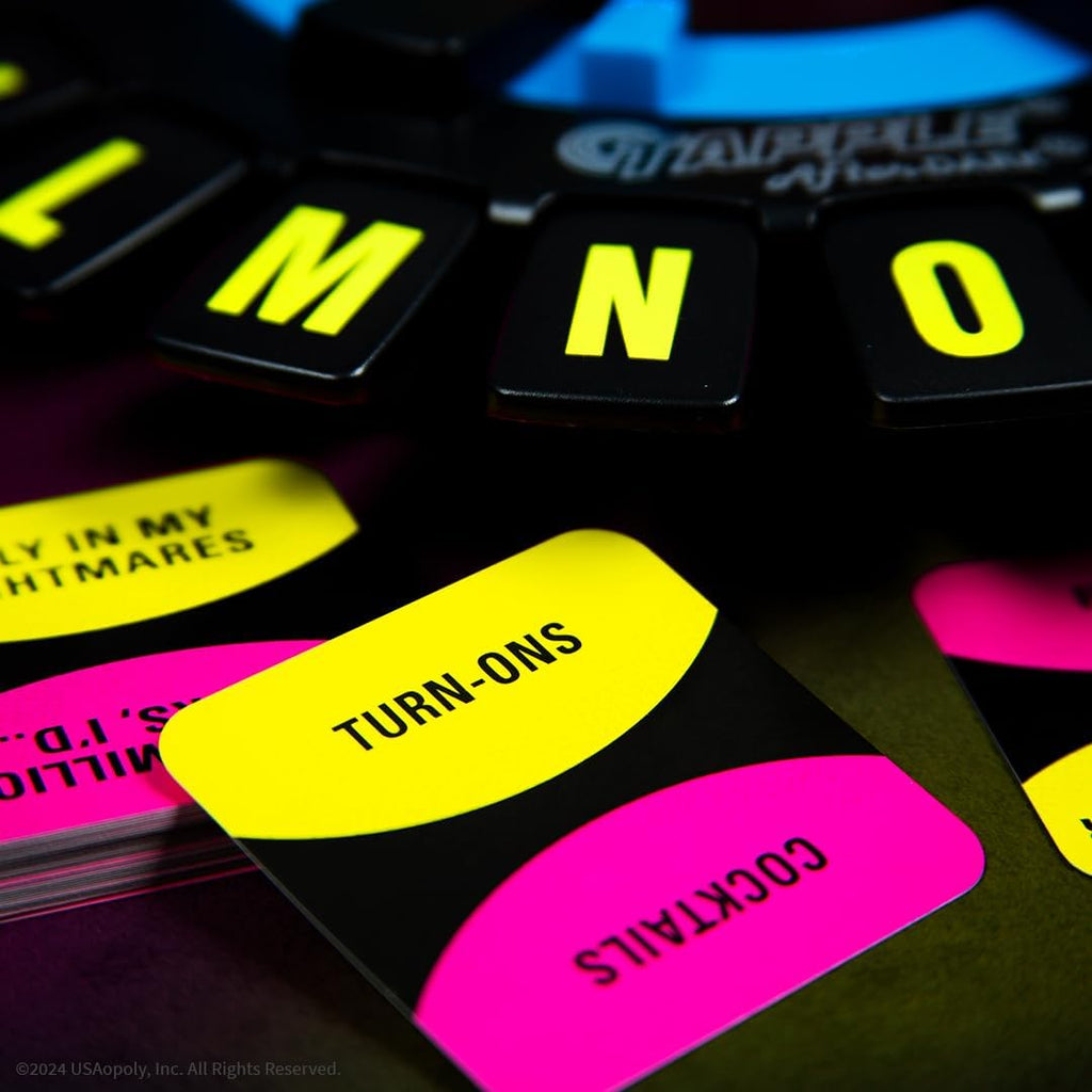 Tapple Fast-Paced Family Word Game