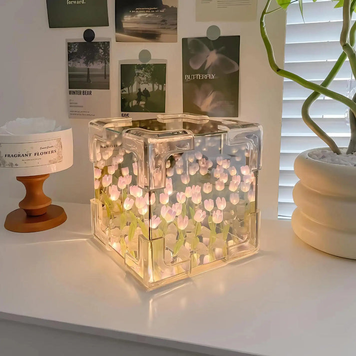 Tulip Lamp