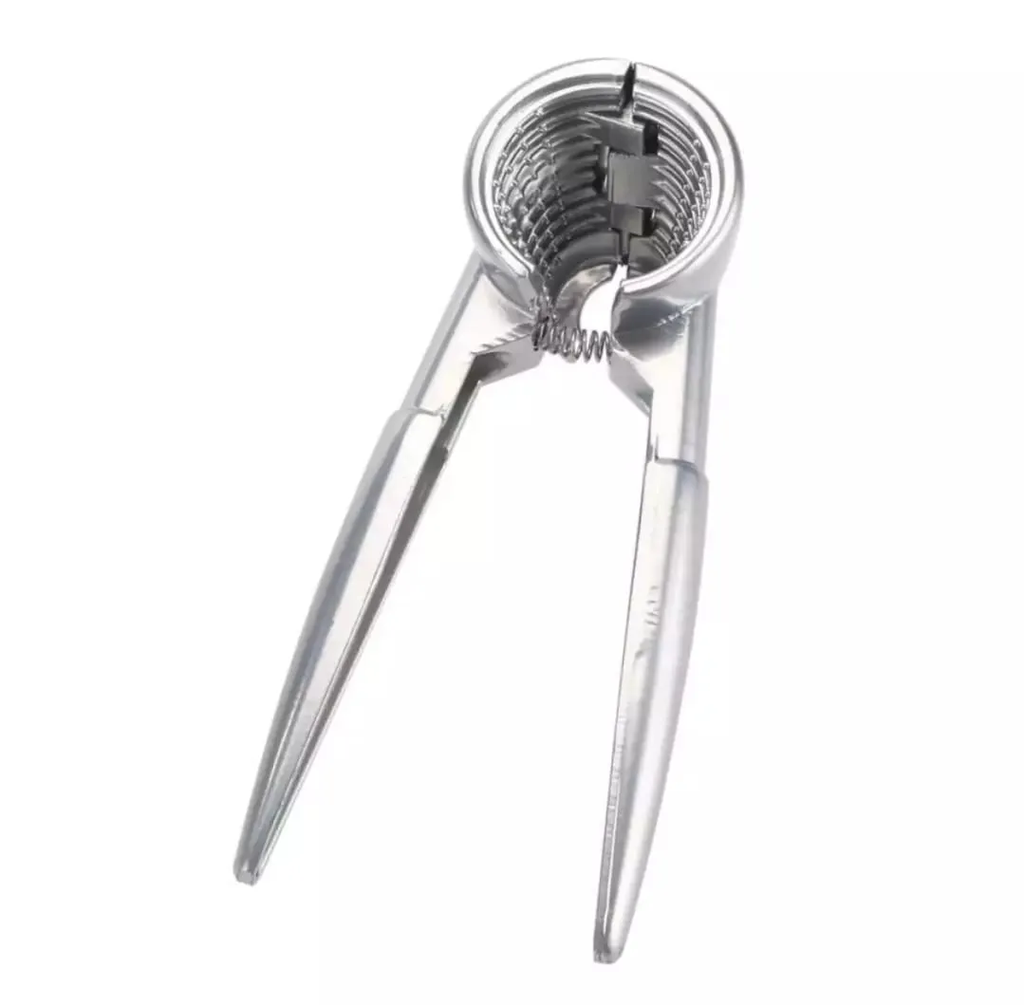 Nut cracker
