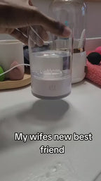 BeautySwirl™ - Cosmetic Brush Cleaner