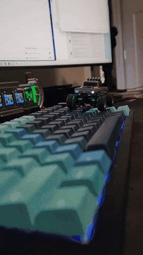 Mini RC Off-Road Truck